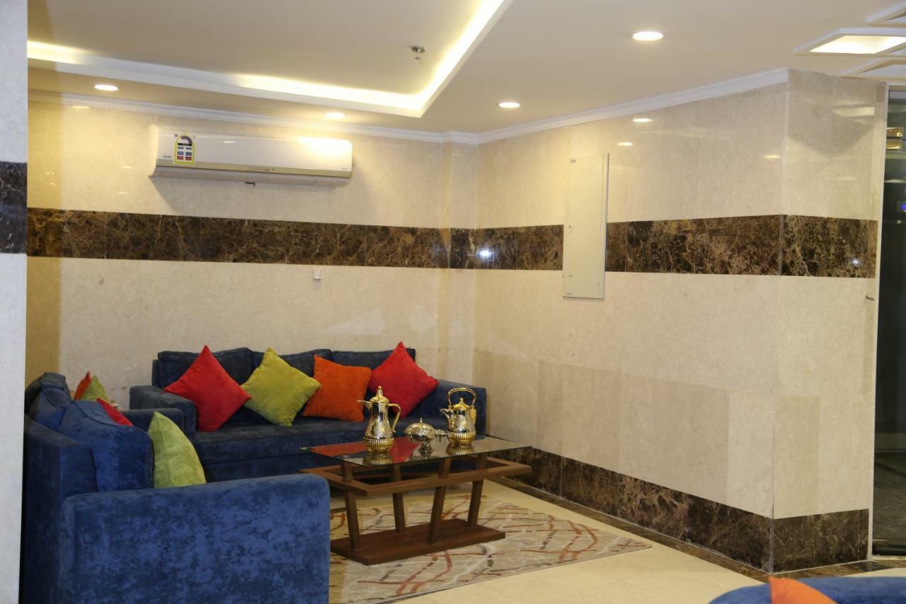 マディーナ Reef Al Madina Furnished Unitsアパートホテル エクステリア 写真