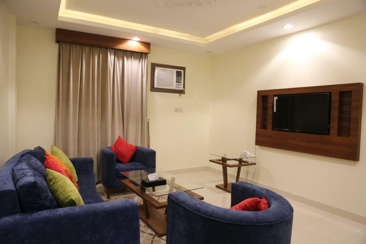 マディーナ Reef Al Madina Furnished Unitsアパートホテル エクステリア 写真