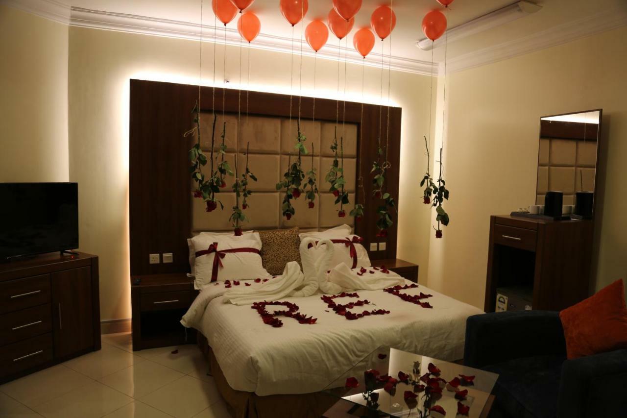 マディーナ Reef Al Madina Furnished Unitsアパートホテル エクステリア 写真