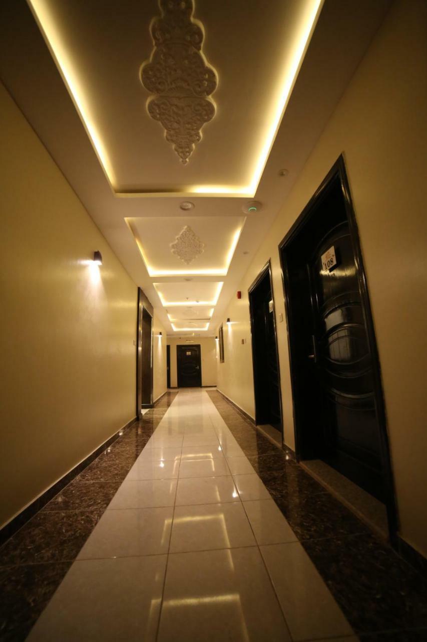 マディーナ Reef Al Madina Furnished Unitsアパートホテル エクステリア 写真