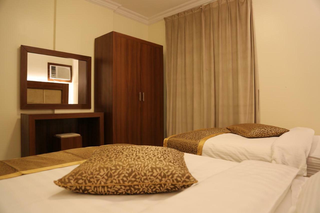 マディーナ Reef Al Madina Furnished Unitsアパートホテル エクステリア 写真