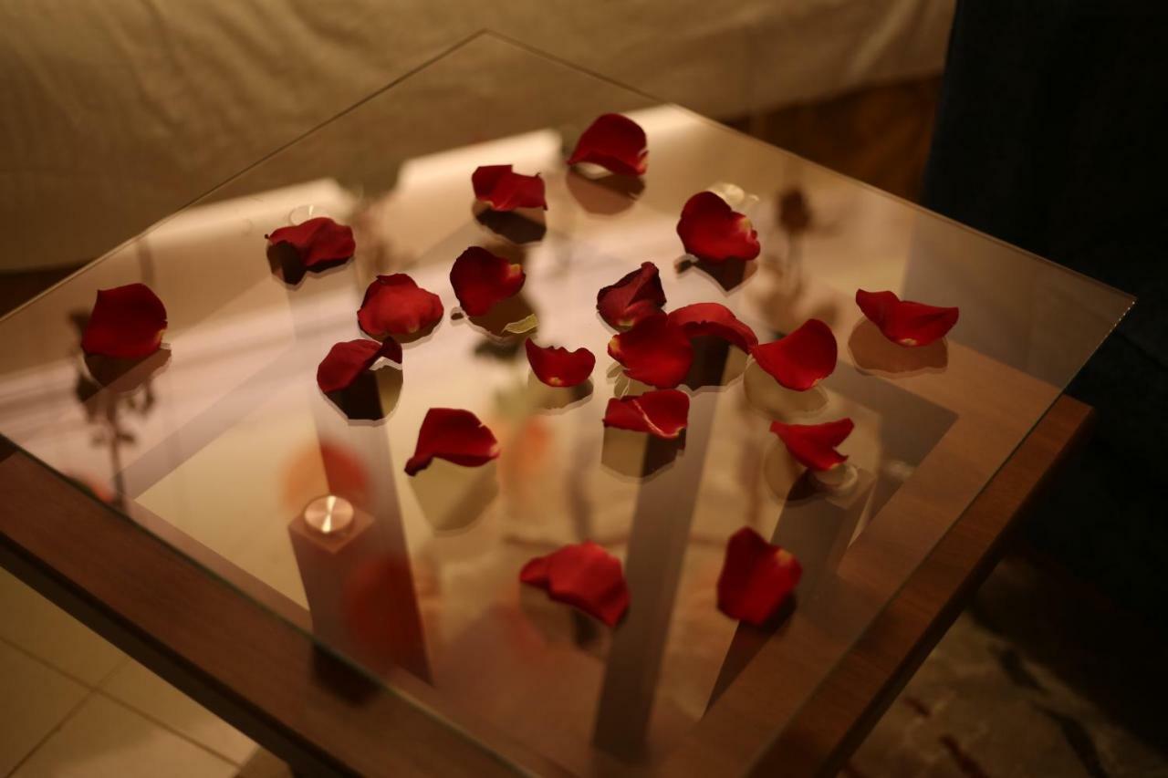 マディーナ Reef Al Madina Furnished Unitsアパートホテル エクステリア 写真